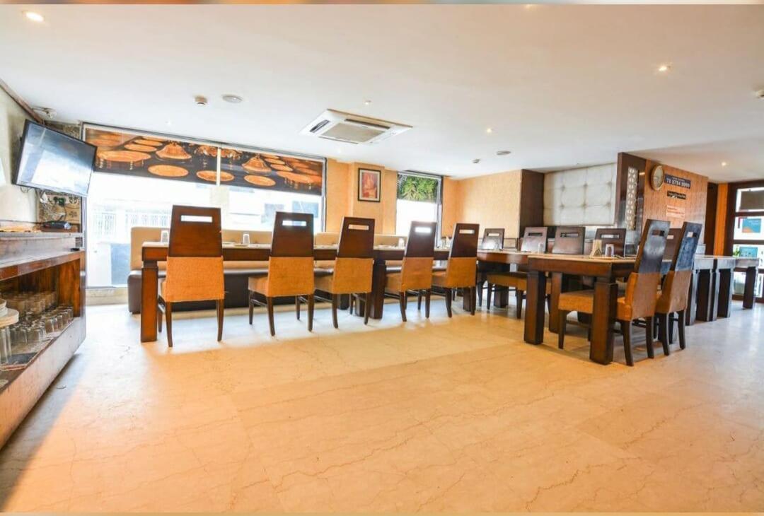 Hotel Opulence Pathānkot 외부 사진